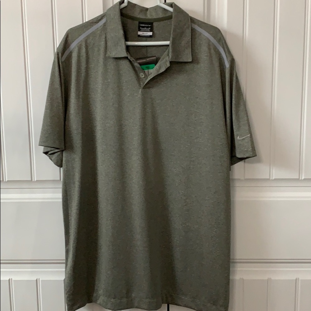Men’s Nike golf